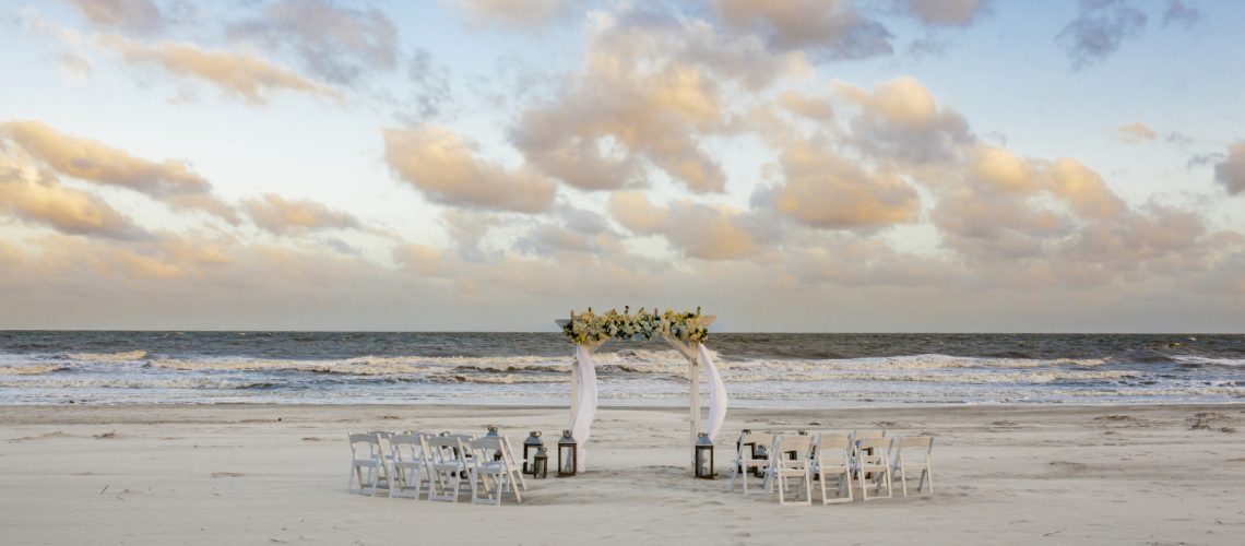 5 Gorgeous Beach Wedding Venues in Lovers Key To Consider for Your Big Day