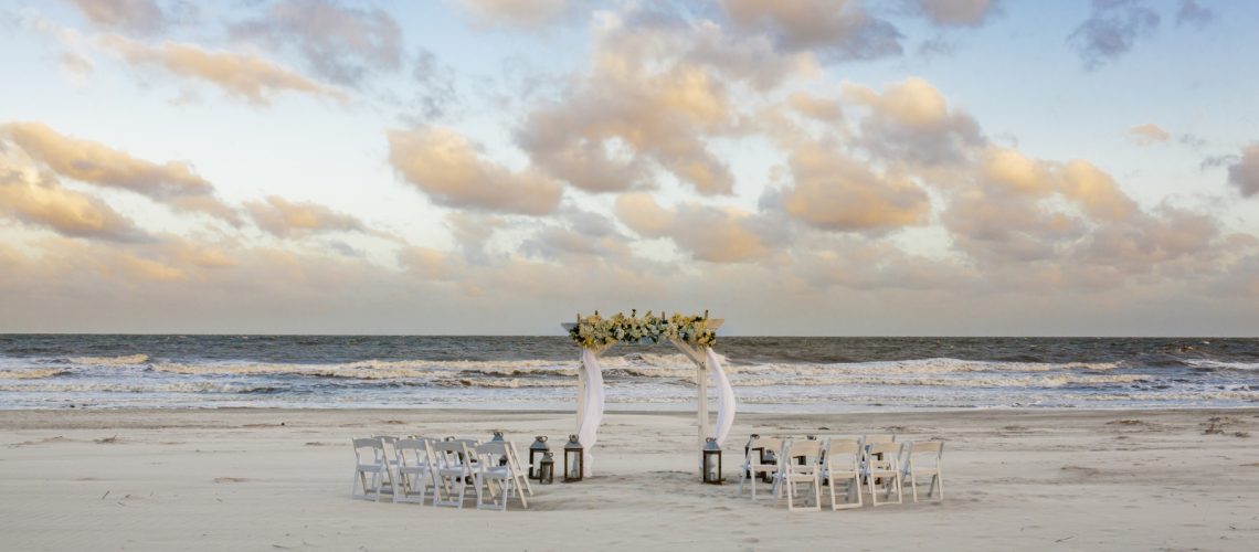5 Gorgeous Beach Wedding Venues in Lovers Key To Consider for Your Big Day